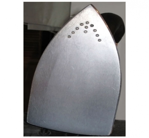 Thomas Grunfeld - Gary Hume. Iron & Diamonds Thomas Grunfeld - Gary Hume. Iron & Diamonds