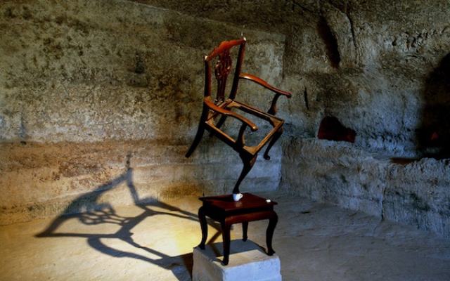 Emmanuele De Ruvo. Degrees of Freedom Emmanuele De Ruvo. Degrees of Freedom