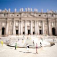 Stefano Giogli. Small Italy – Fake