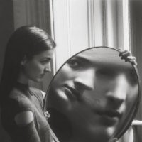 Duane Michals "bilico tra fotografia e poesia"