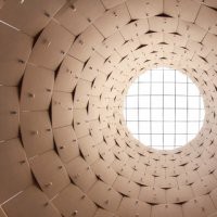 ZIMOUN. 605 prepared dc-motors, cardboard boxes