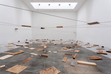 Kishio Suga. Situations