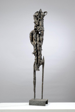 Utopia E Progetto. Sguardi sulla scultura del Novecento Utopia E Progetto. Sguardi sulla scultura del Novecento