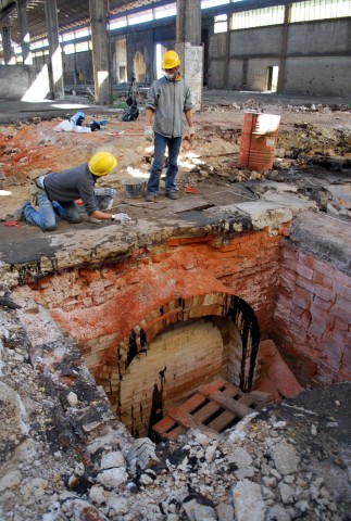 Az.Namusn.Art . Anarcheology