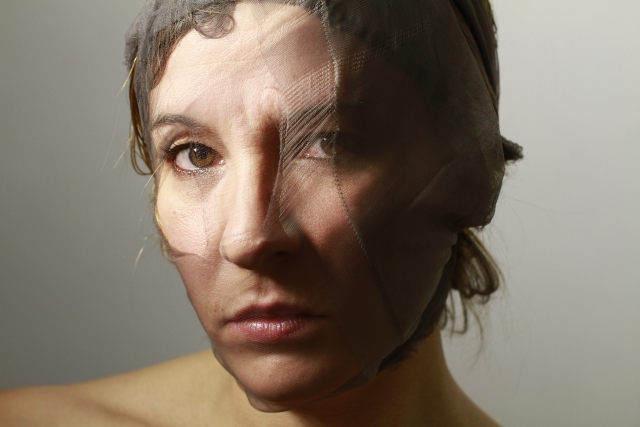 Miriam Wuttke "Introspective Cluster :: HapticDiVision_44" Miriam Wuttke "Introspective Cluster :: HapticDiVision_44"