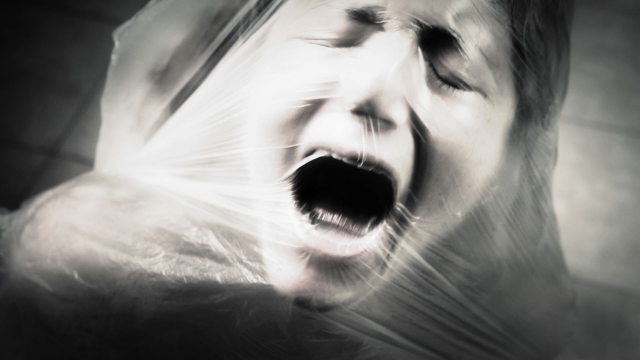 Essenziale. Certe volte sogno / Altri Mondi Essenziale. Certe volte sogno / Altri Mondi