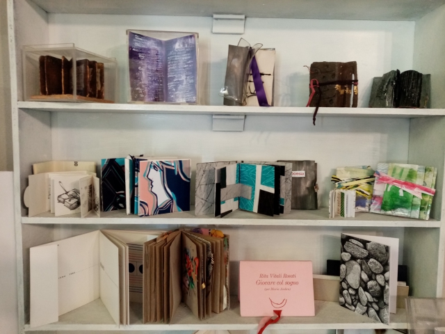 ARTISTE IN ARCHIVIO ARTISTE IN ARCHIVIO