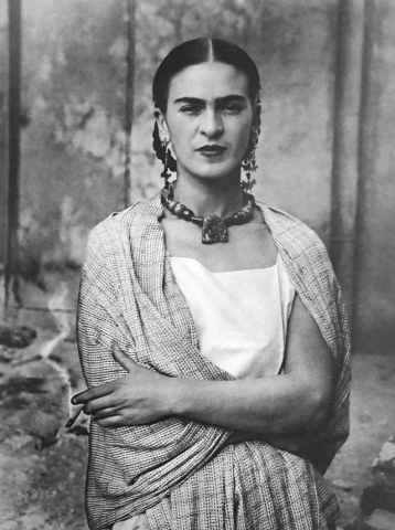Frida Kahlo "Una vita per immagini"