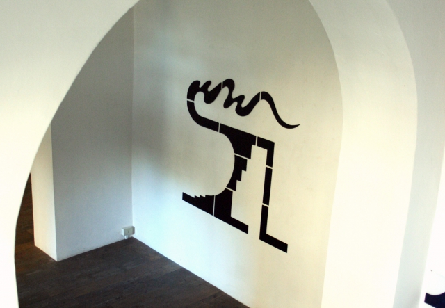 Mavi Ferrando "Strutture polimorfe e geometrie di confine"