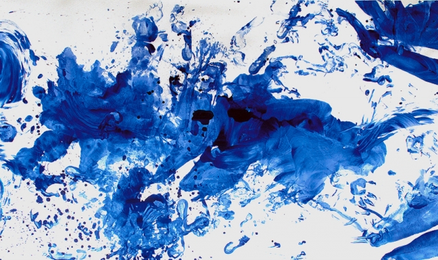 “Blue K" omaggio di Pizzi Cannella a Yves Klein “Blue K" omaggio di Pizzi Cannella a Yves Klein