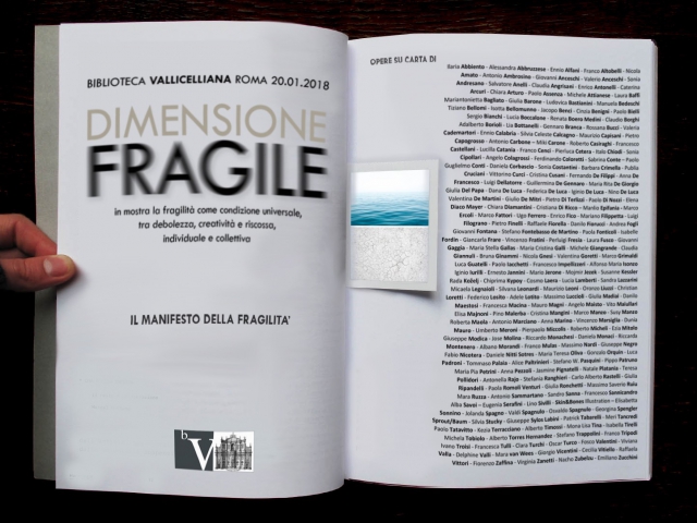 DIMENSIONE FRAGILE DIMENSIONE FRAGILE