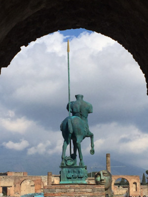 Mitoraj a Pompei